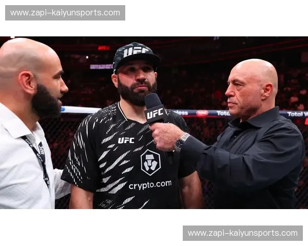 资讯UFC：掌握八角笼内外的每一次心跳